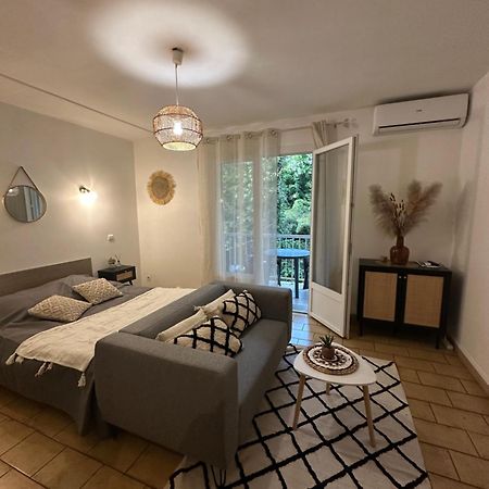 Charmant T1 Dans Le Verdon Gréoux-les-Bains Extérieur photo